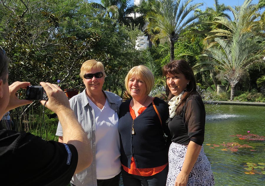 Miami Beach Botanical Garden: Group at the Natural Pond