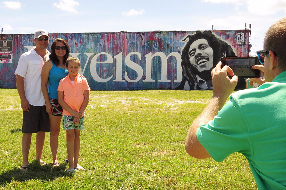 Wynwood Art District: Taking a family photo at Bob Marley mural