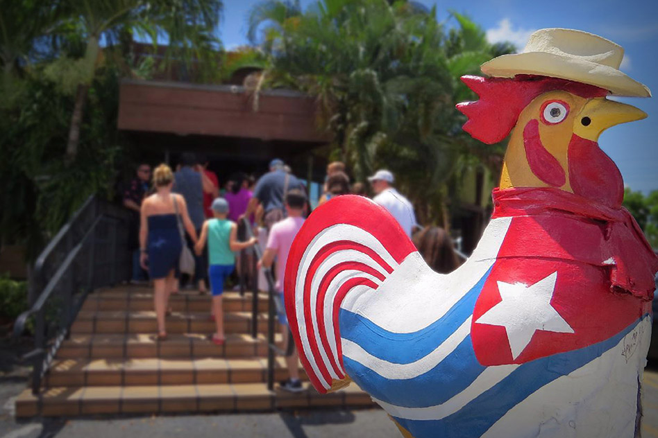 Lunch in Little Havana: La Carreta rooster outside the restaurant